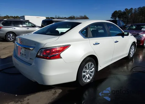 2014 Nissan Altima 2.5/2.5 S/2.5 Sl/2.5 Sv z USA, uszkodzony, nr VIN 1N4AL3AP5EN381238
